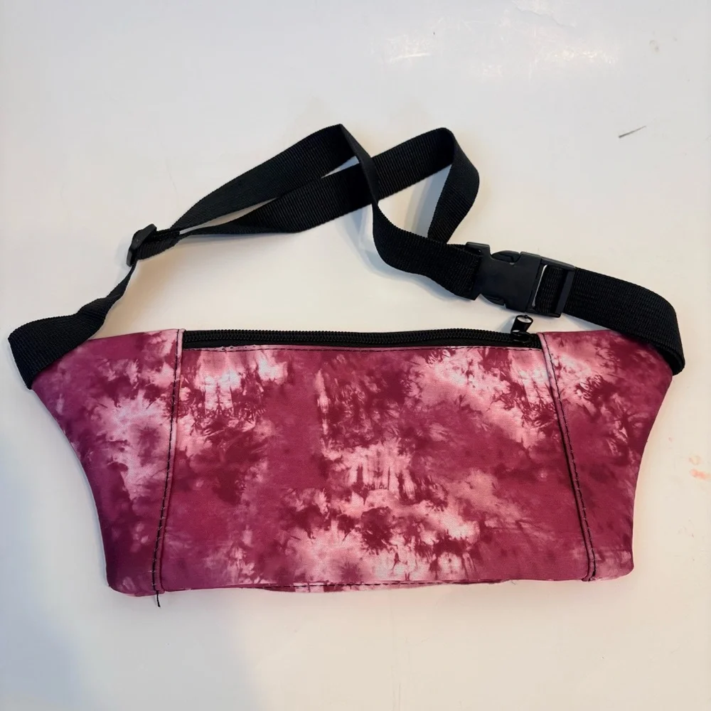 Jessica Simpson Pink Tie-Dye Running Waist Pack with Phone Window